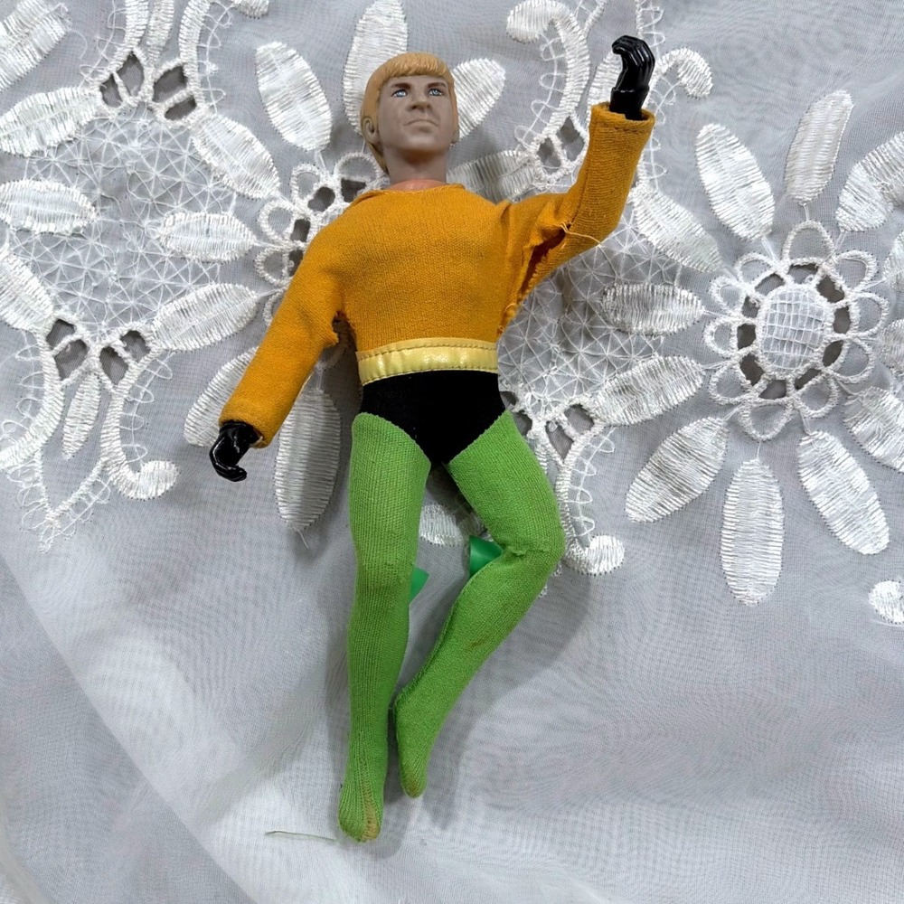 Vintage 1974 Mego Aquaman Action Figure 8 Inch WGSH DC Comics Hong Kong